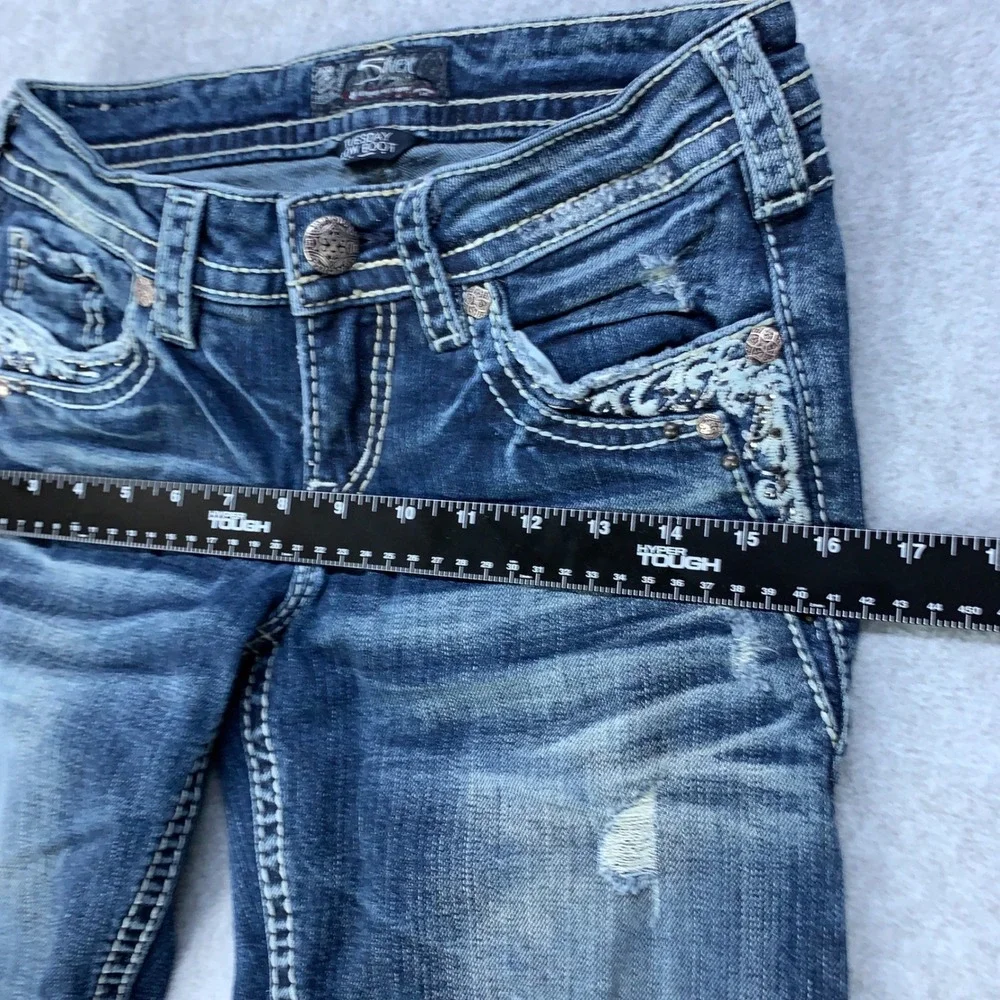 Silver Jeans Tuesday Low Boot Women 27 Blue Distressed Embroidered Bootcut Denim